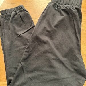 Women’s FREELY Medium Black Elastic-Waist Lounge Pants